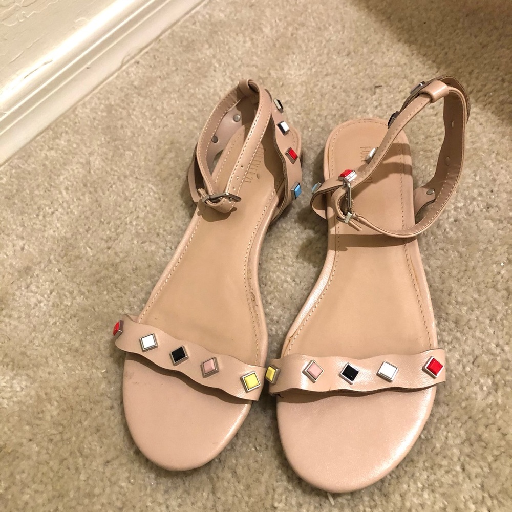 Cute nude sandals! Used once!!